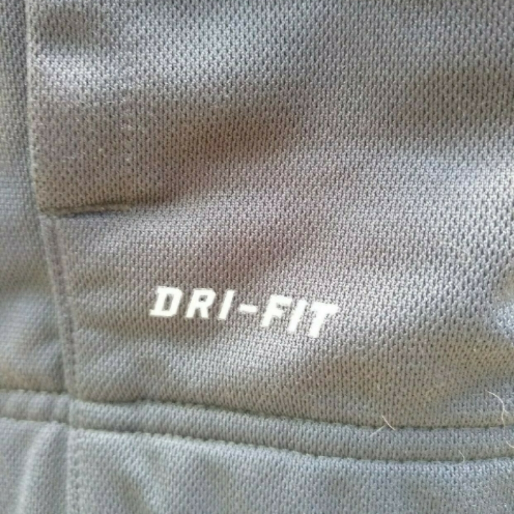 Nike Jacket - Picture 3 of 5